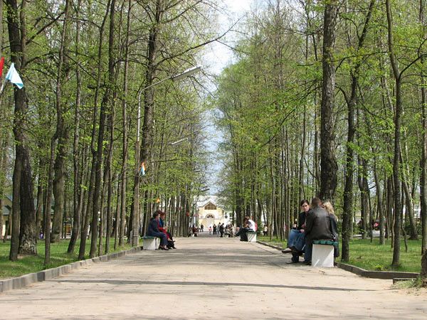 Парк в апреле