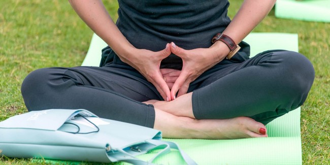 Столичные парки приглашают на занятия по йоге и стретчингу